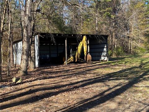 4888 Cashatt Rd, Trinity, NC 27370 photo 8
