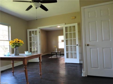 307 Cherry St, Eden, NC 27288 photo 8
