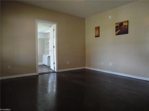 307 Cherry St, Eden, NC 27288 photo 17