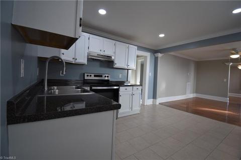 701 Hines St, High Point, NC 27260 photo 5