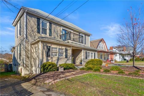 803 Carrick St, High Point, NC 27262 photo 2