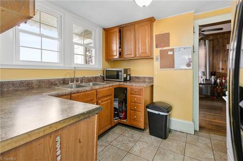 803 Carrick St, High Point, NC 27262 photo 16
