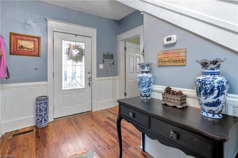 803 Carrick St, High Point, NC 27262 photo 5