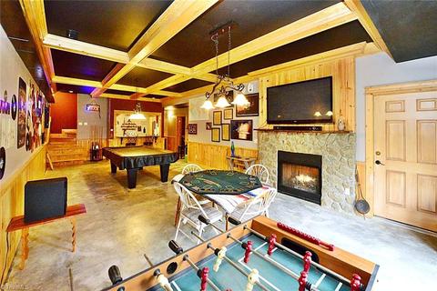 405 Matthews Rd, Pilot Mountain, NC 27041 photo 21