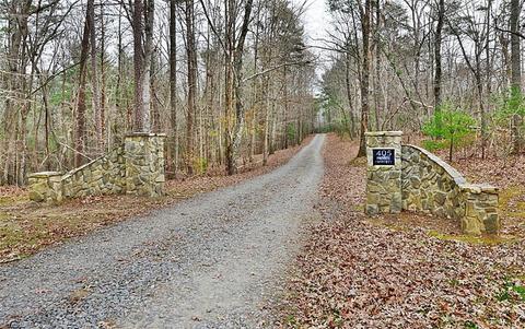 405 Matthews Rd, Pilot Mountain, NC 27041 photo 32