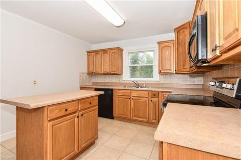 12303 Trinity Rd, Trinity, NC 27370 photo 6