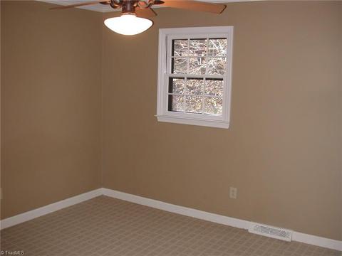 3060 High Cliffs Rd, Pfafftown, NC 27040 photo 11