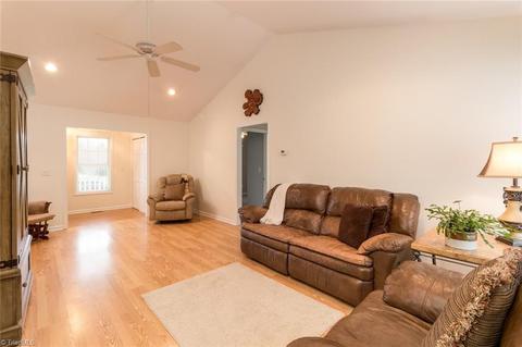 505 Barton Ct, Colfax, NC 27235 photo 5