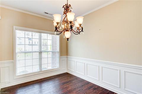 2322 Mill Ln, High Point, NC 27265 photo 4