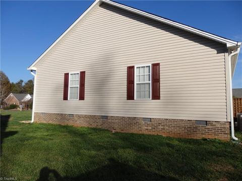 520 Spring Haven Dr, Randleman, NC 27317 photo 37