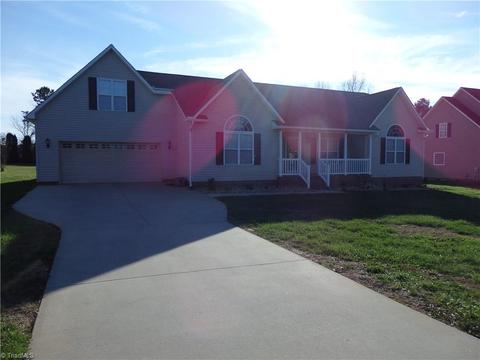 520 Spring Haven Dr, Randleman, NC 27317 photo 7