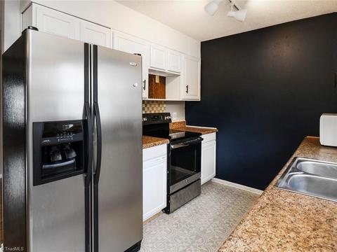 1833 Johnson St #E, High Point, NC 27262 photo 13
