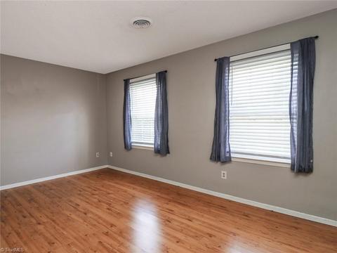 1833 Johnson St #E, High Point, NC 27262 photo 5