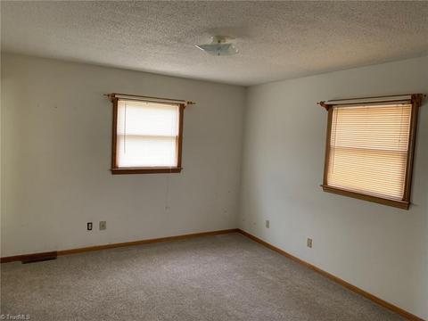 616 Denton Rd, Denton, NC 27239 photo 10