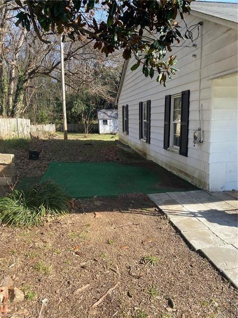 321 E 3rd Ave, Lexington, NC 27292 photo 10