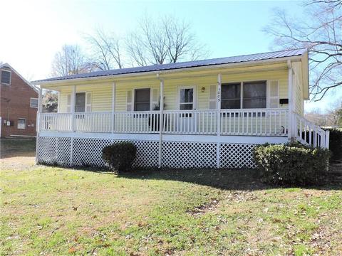 1005 Tabor St, High Point, NC 27262 photo 1