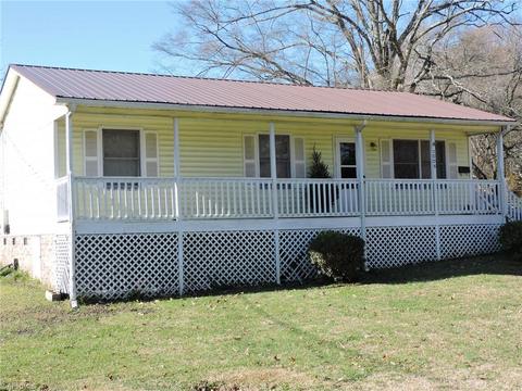 1005 Tabor St, High Point, NC 27262 photo 3