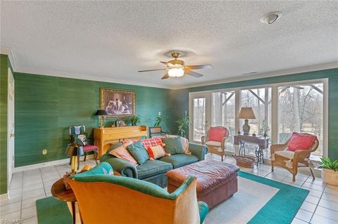 403 Cascade Dr, High Point, NC 27265 photo 34