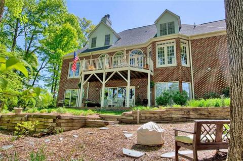 403 Cascade Dr, High Point, NC 27265 photo 3