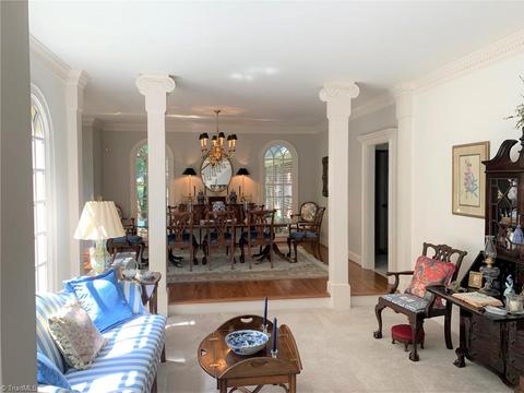 403 Cascade Dr, High Point, NC 27265 photo 8