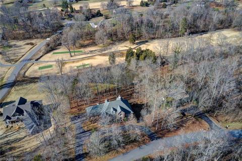 403 Cascade Dr, High Point, NC 27265 photo 38