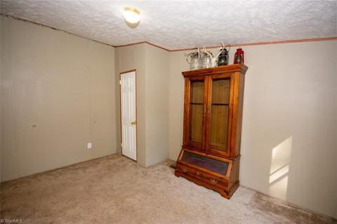 800 Jan Dan Dr, Trinity, NC 27370 photo 22