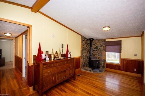 800 Jan Dan Dr, Trinity, NC 27370 photo 11