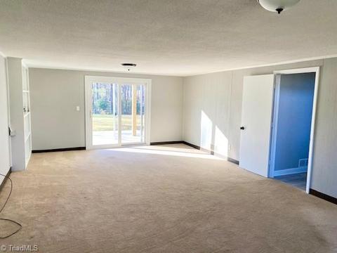 2330 Spring Valley Dr, Clemmons, NC 27012 photo 17