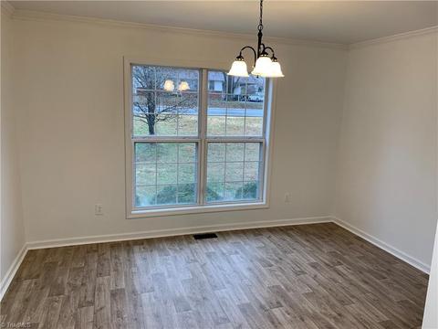 252 E Aiken Rd, Eden, NC 27288 photo 5
