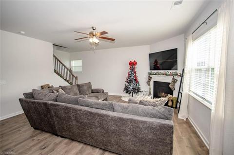 7033 Quarter Horse Dr, Trinity, NC 27370 photo 5