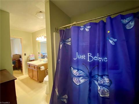 1703 Beaucrest Ave, High Point, NC 27265 photo 6