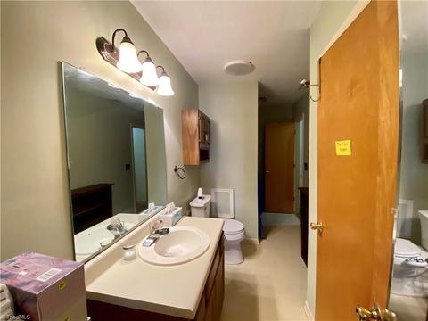 1703 Beaucrest Ave, High Point, NC 27265 photo 7