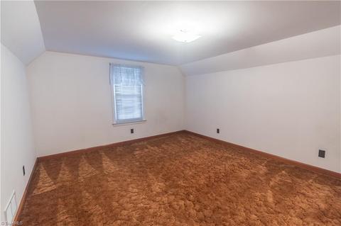 185 Barney Venable Rd, Pilot Mountain, NC 27041 photo 17