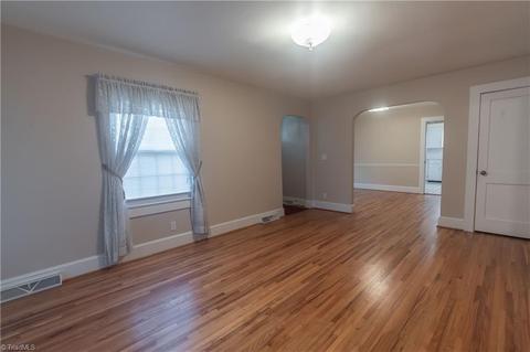 185 Barney Venable Rd, Pilot Mountain, NC 27041 photo 7