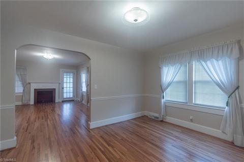 185 Barney Venable Rd, Pilot Mountain, NC 27041 photo 4