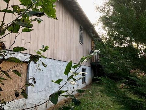 1114 Tipton St, High Point, NC 27262 photo 3