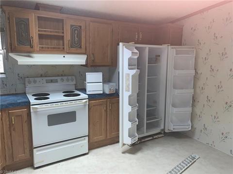 1033 Blackburn Hollow Rd, Purlear, NC 28665 photo 5