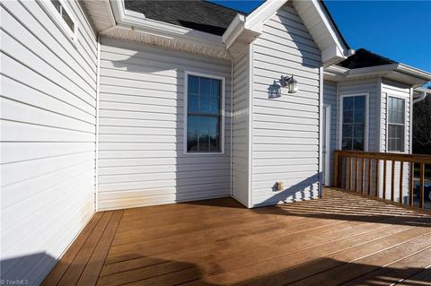 162 Mollie Rd, Harmony, NC 28634 photo 22