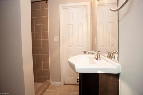 500 Marion Ct, High Point, NC 27262 photo 7