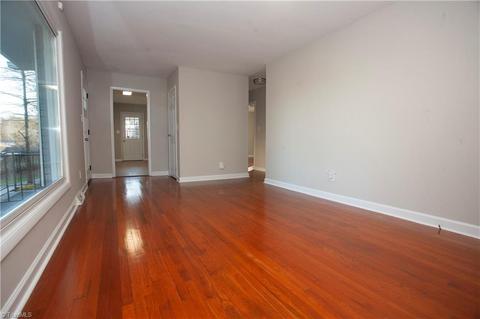 500 Marion Ct, High Point, NC 27262 photo 5