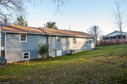 500 Marion Ct, High Point, NC 27262 photo 14