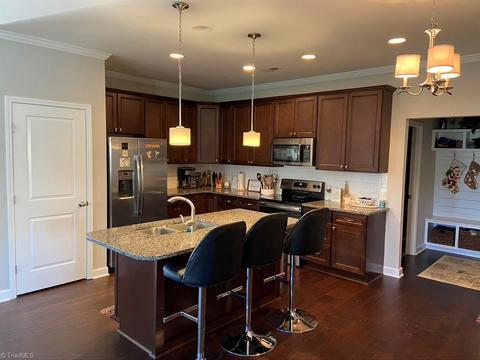 801 Rollingbrook Ct, Clemmons, NC 27012 photo 5