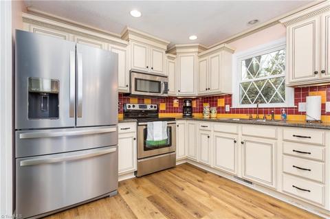 4233 Village Dr, Trinity, NC 27370 photo 8