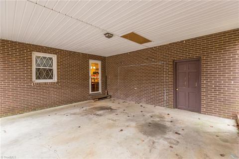 4233 Village Dr, Trinity, NC 27370 photo 4