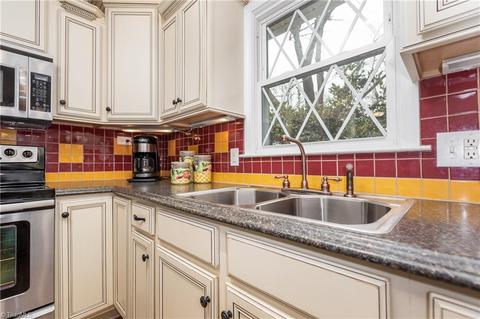 4233 Village Dr, Trinity, NC 27370 photo 10