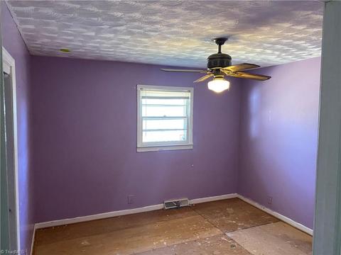 1069 Blackburn Rd, Pinnacle, NC 27043 photo 14