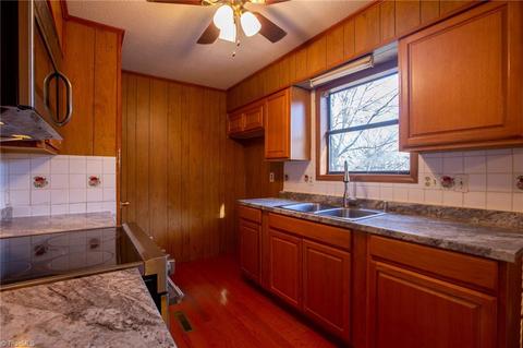 4470 Stone Ridge Dr, Trinity, NC 27370 photo 10