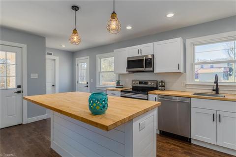 1733 Cedrow Dr, High Point, NC 27260 photo 8