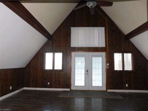 7518 Farmbrook Pl, Thomasville, NC 27360 photo 24