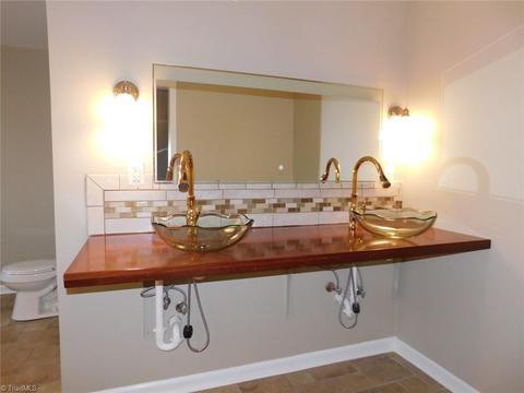 7518 Farmbrook Pl, Thomasville, NC 27360 photo 20